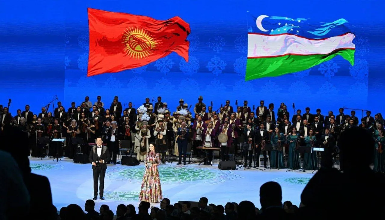 O'zbekiston va Qirg'iziston Prezidentlari do'stlik konsertida ishtirok etdilar