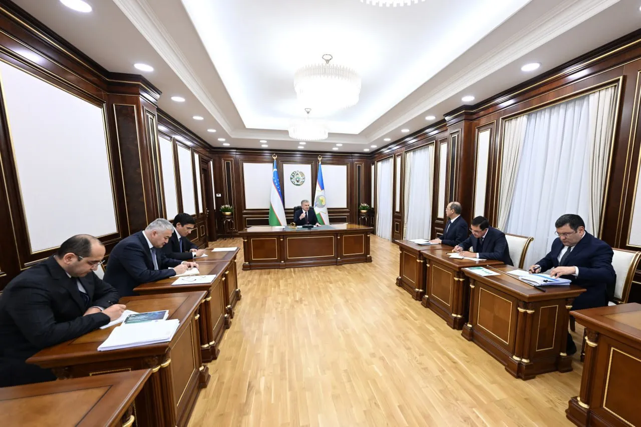O'zbekiston Prezidenti elektr energetikasini rivojlantirishga oid chora-tadbirlarni ko'rib chiqdi