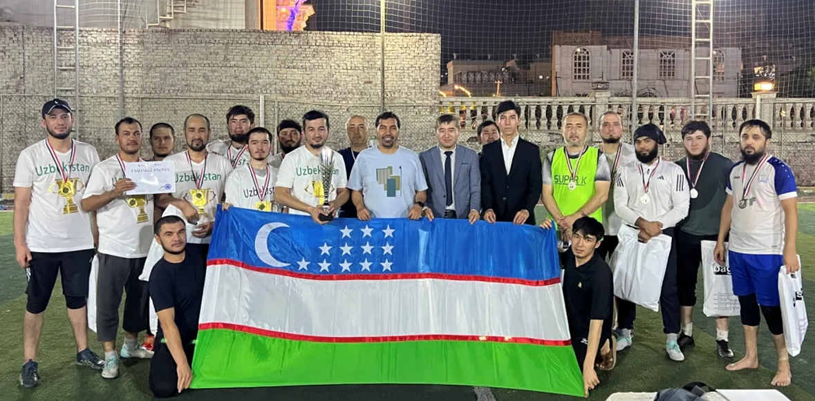 Vatandoshlar o'rtasida futbol musobaqasi