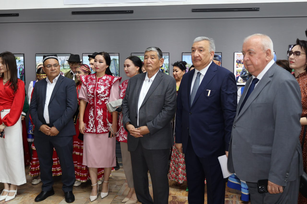 “Doʻstlik nigohi” fotoko‘rgazmasi