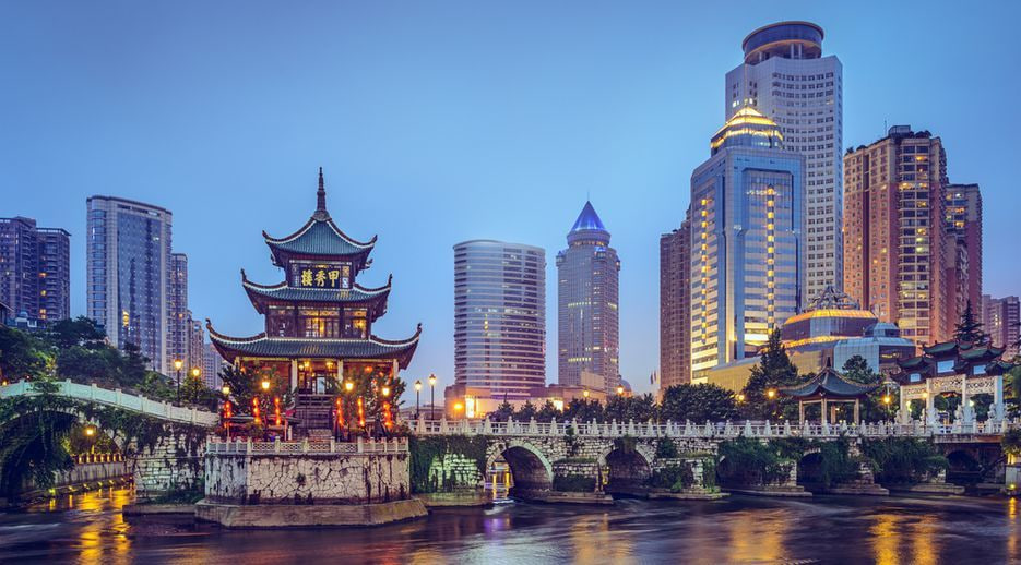 O'zbekiston diplomatlari Xitoyning Yanchjou shahrida tahsil olayotgan vatandoshlar bilan uchrashdilar