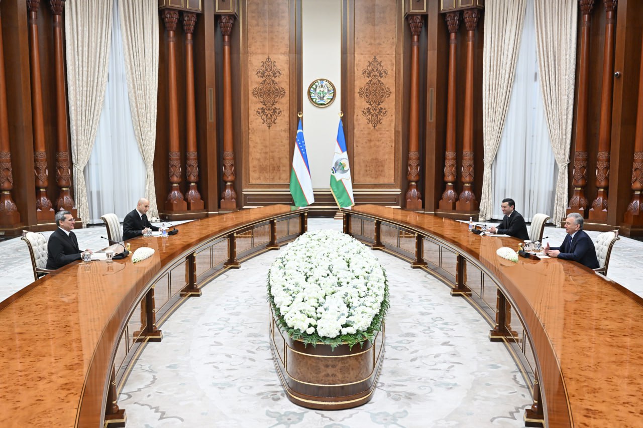 O‘zbekiston Prezidenti Turkmaniston bilan ko‘p qirrali sheriklik kun tartibini kengaytirish muhimligini ta’kidladi