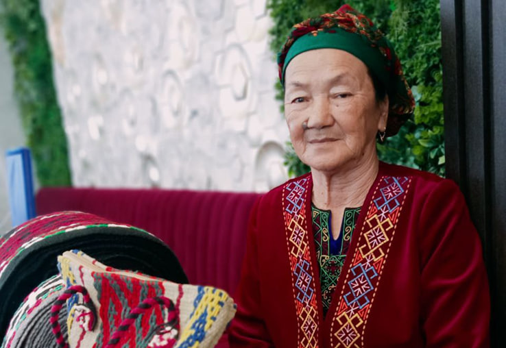 Elda obro‘ topgan hunarmand ayol