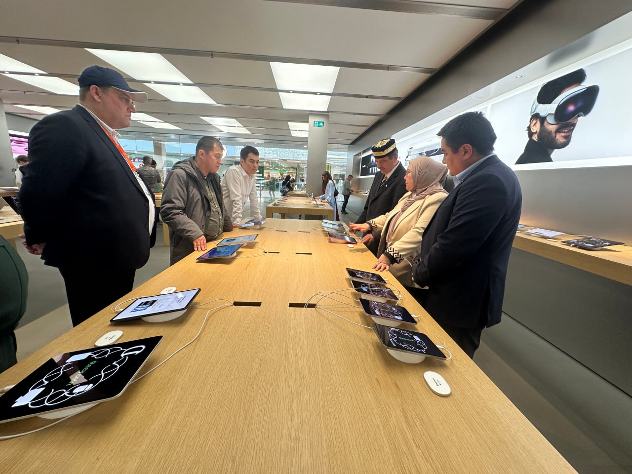 “O‘zbekiston-Germaniya” do‘stlik jamiyati hamda IT sohasi delegatsiyasi Berlin va Myunxen shaharlarida bo‘ldi