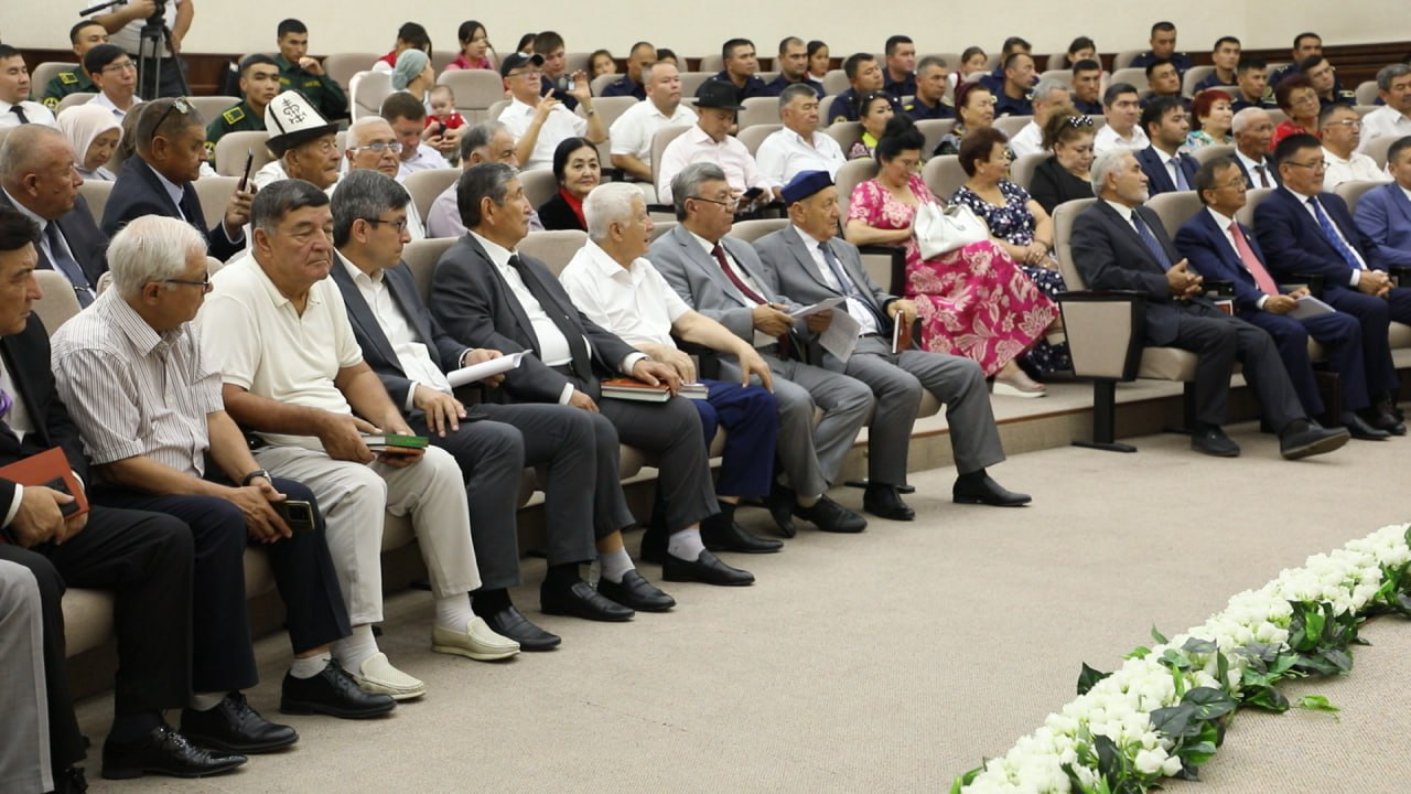 Abay Qo‘nonboyev tavalludiga 180 yil to‘ldi