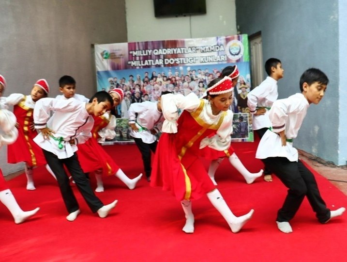 Raqslar festivali