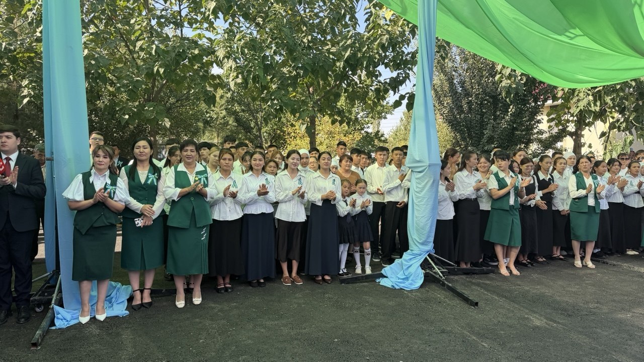 Yurtimizdagi barcha umumtaʼlim muassasalarida yangi oʻquv yili boshlandi!